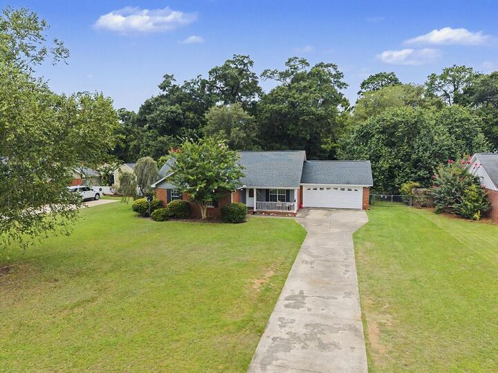 Property Photo:  201 Spring Lake Drive  GA 31763 