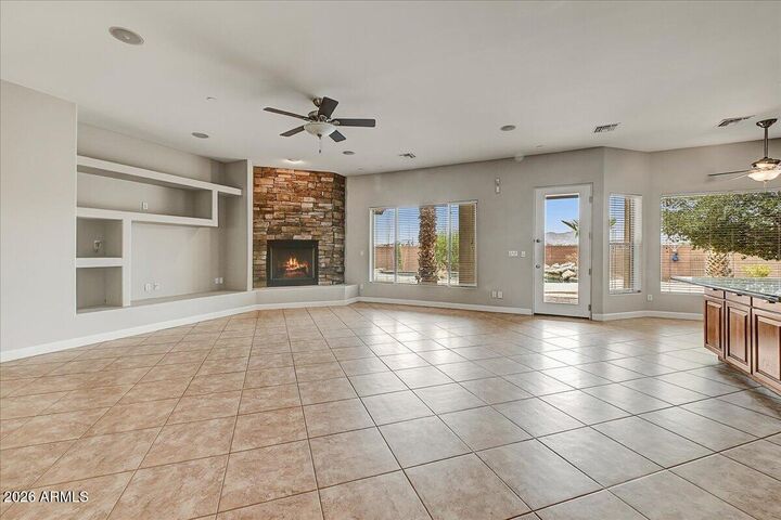 Property Photo: 5220 N 180th Lane AZ 85340