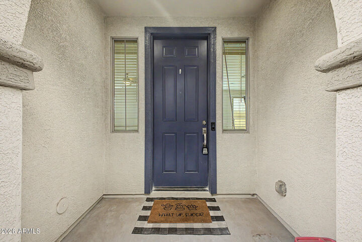 Property Photo:  1724 S 82nd Place  AZ 85209 
