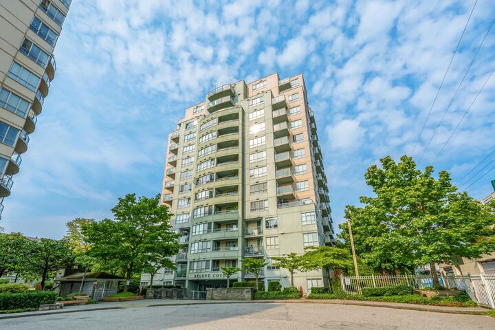 Property Photo: 3489 Ascot Place 1405 BC V5R 6B6