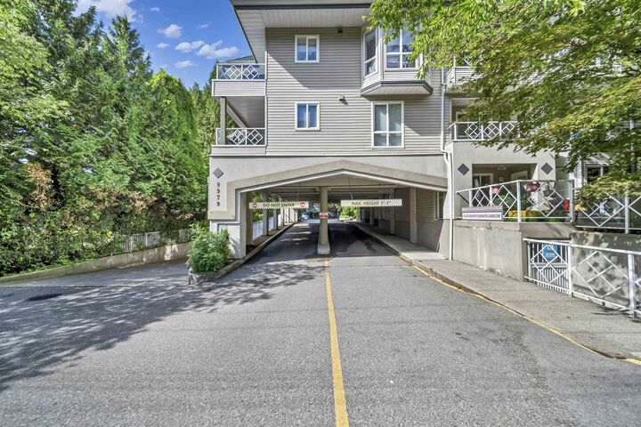 Property Photo: 9979 140 Street 430 BC V3T 5W2