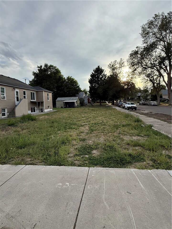 Property Photo: 802 Yellowstone Avenue MT 59101