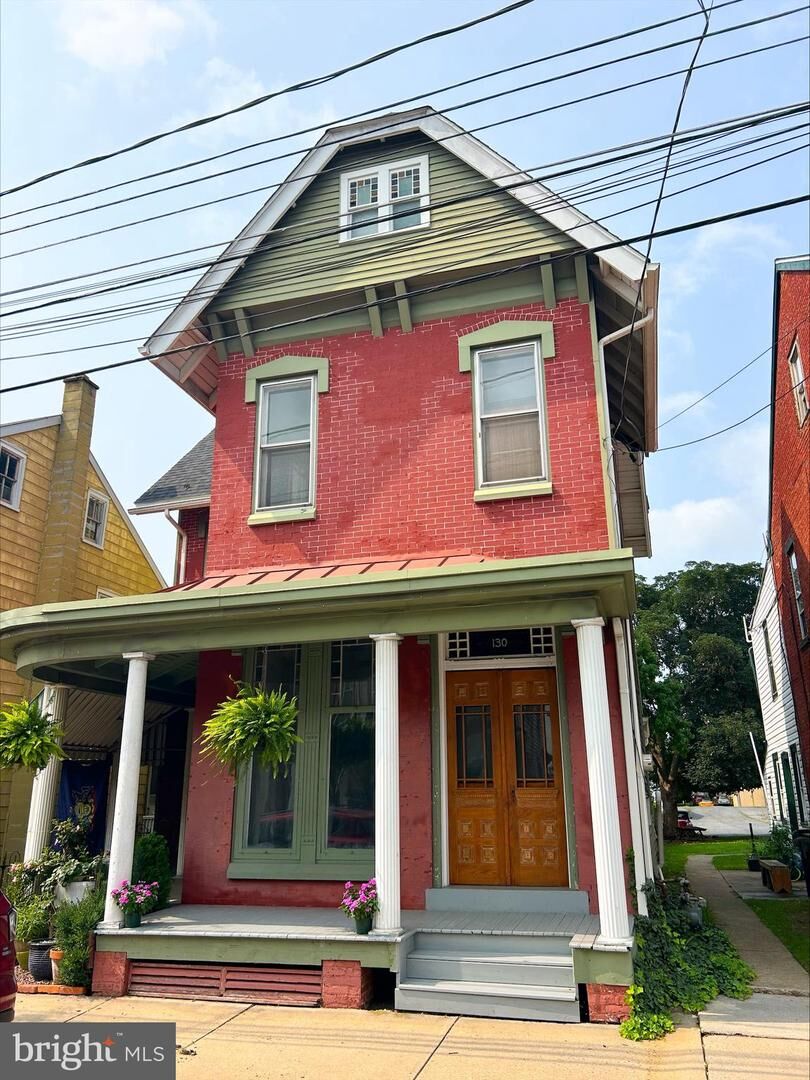 Property Photo: 130 S Main Street PA 17545
