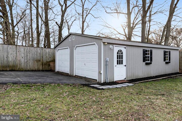 Property Photo:  2502 Burlwood Court  MD 21040 