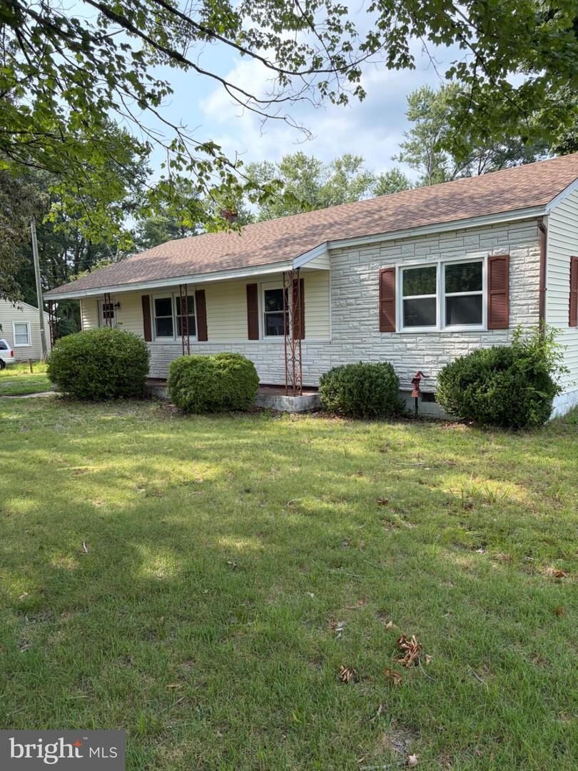 Property Photo:  505 Robinson Street  MD 21801 