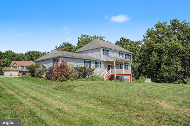 Property Photo: 6312 Aston Court PA 17111