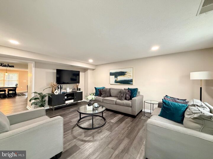 Property Photo:  6416 Lacrosse Lane NE  MD 21061 