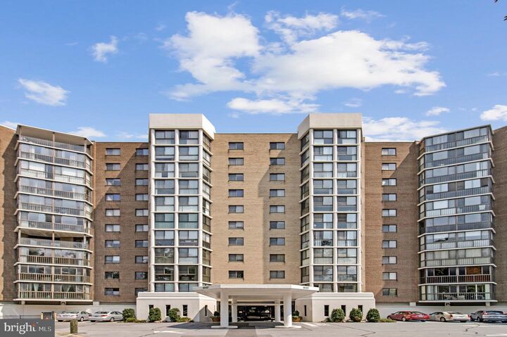 Property Photo:  15107 Interlachen Drive 2-409  MD 20906 