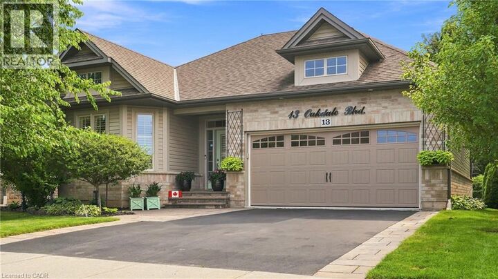 Property Photo: 13 Oakdale Boulevard ON L0R 2A0