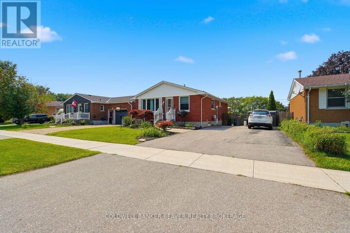 Property Photo: 172 Fairview Avenue ON N5R 4Y1