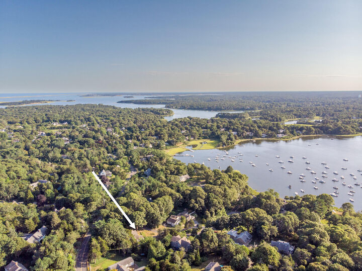 Property Photo:  4 High Tide Lane  MA 02653 
