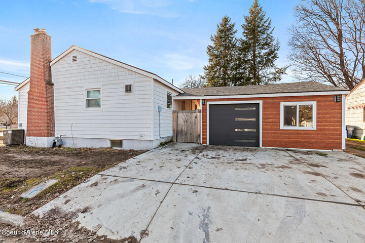 Property Photo:  213 E Harrison Ave  ID 83814 