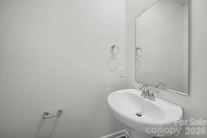 Property Photo: 3305-3307 15th Avenue NE NC 28613