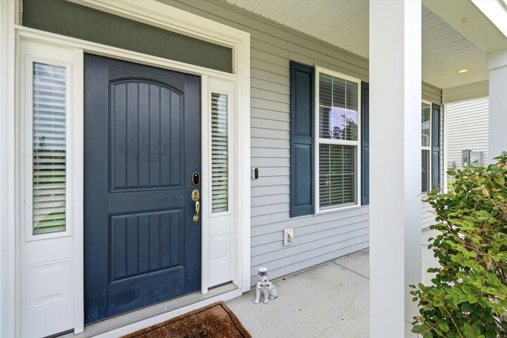 Property Photo:  221 Saxony Loop  SC 29486 