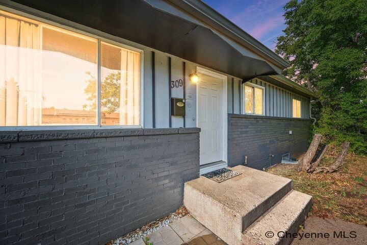 Property Photo:  309 Bocage Dr  WY 82009 