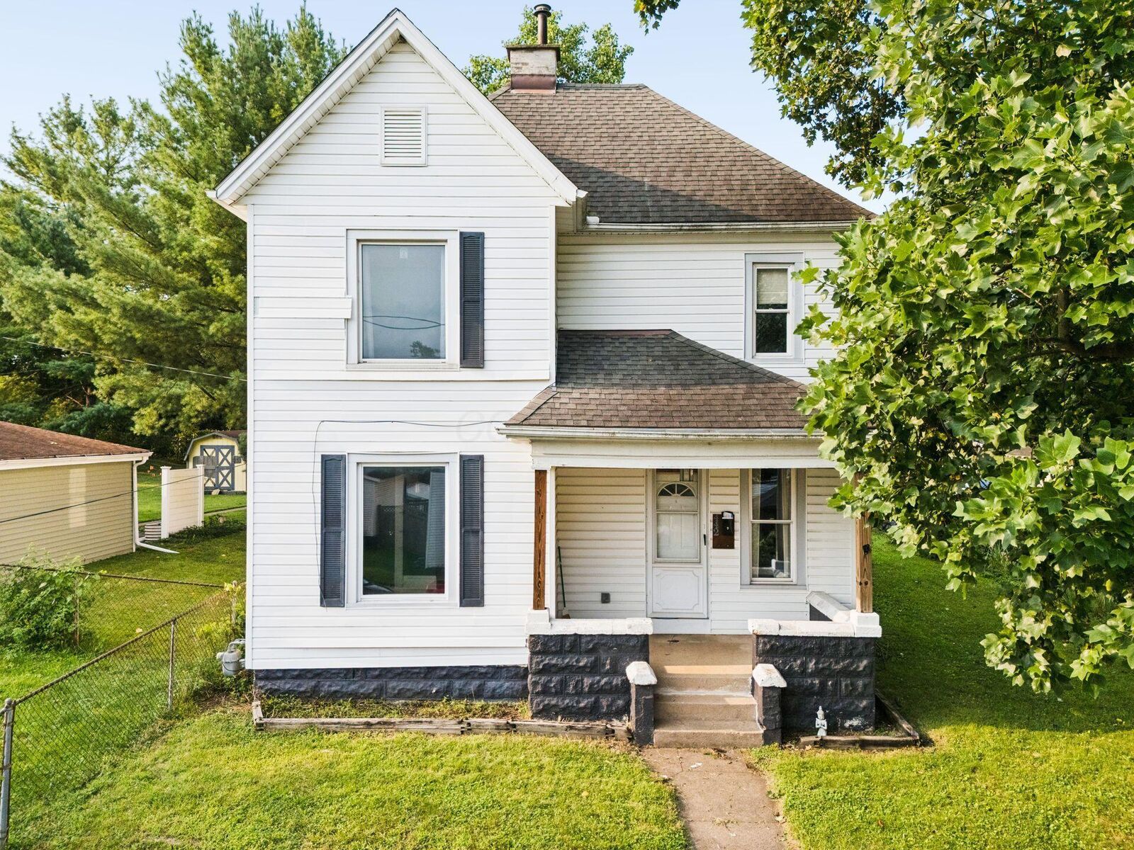 Property Photo:  442 Clarendon Street  OH 43055 