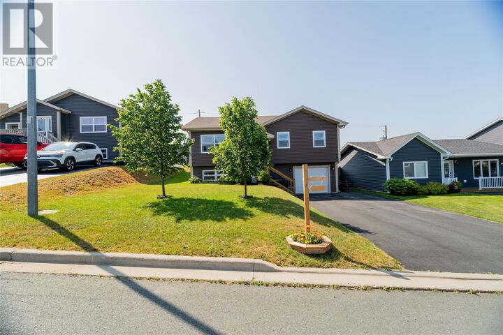 Property Photo:  11 Heidi Crescent  NL A1X 0H6 