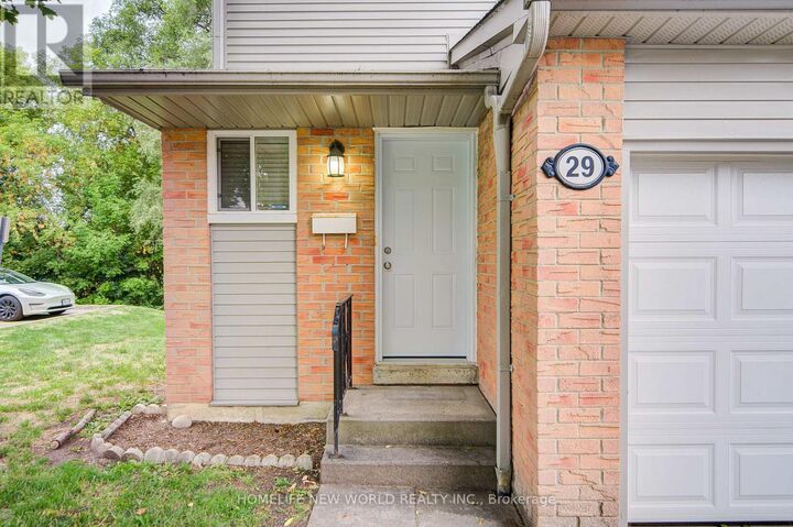 Property Photo: 29 New Havens Way ON L3T 5G1