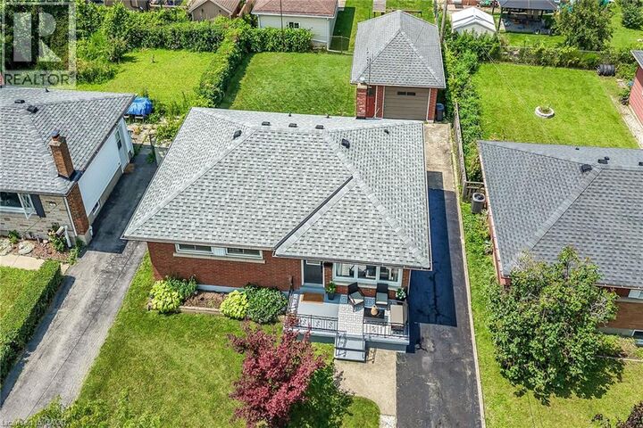 Property Photo: 13 Allanburg Road South ON L2T 2R8