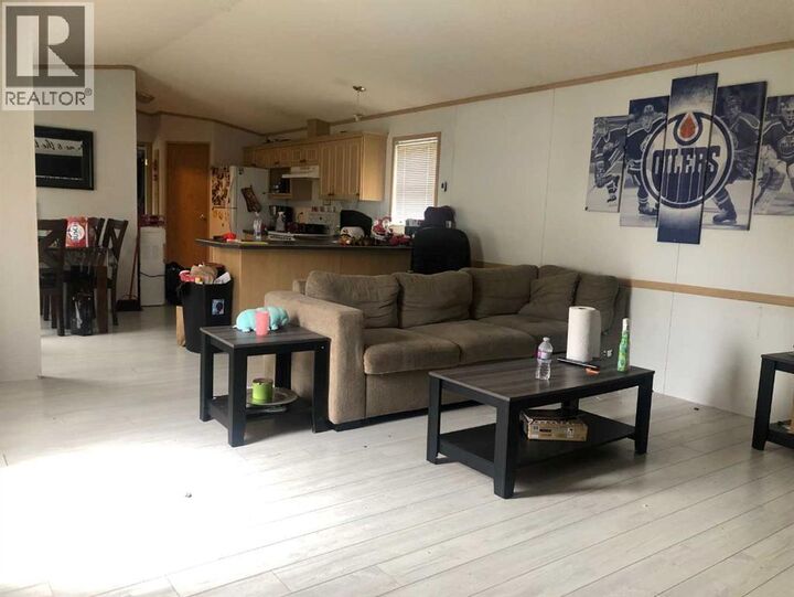 Property Photo: 22 Dewberry Road AB T0H 1Z0
