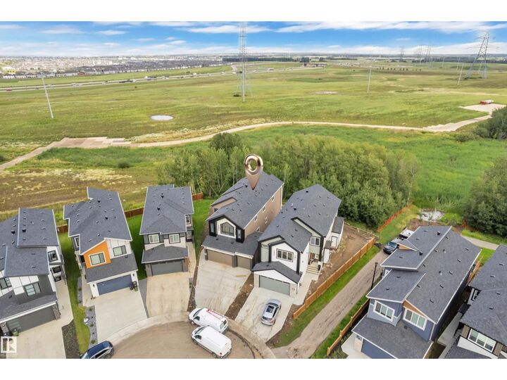 Property Photo:  2408 1 Av SW  AB T6X 3K4 