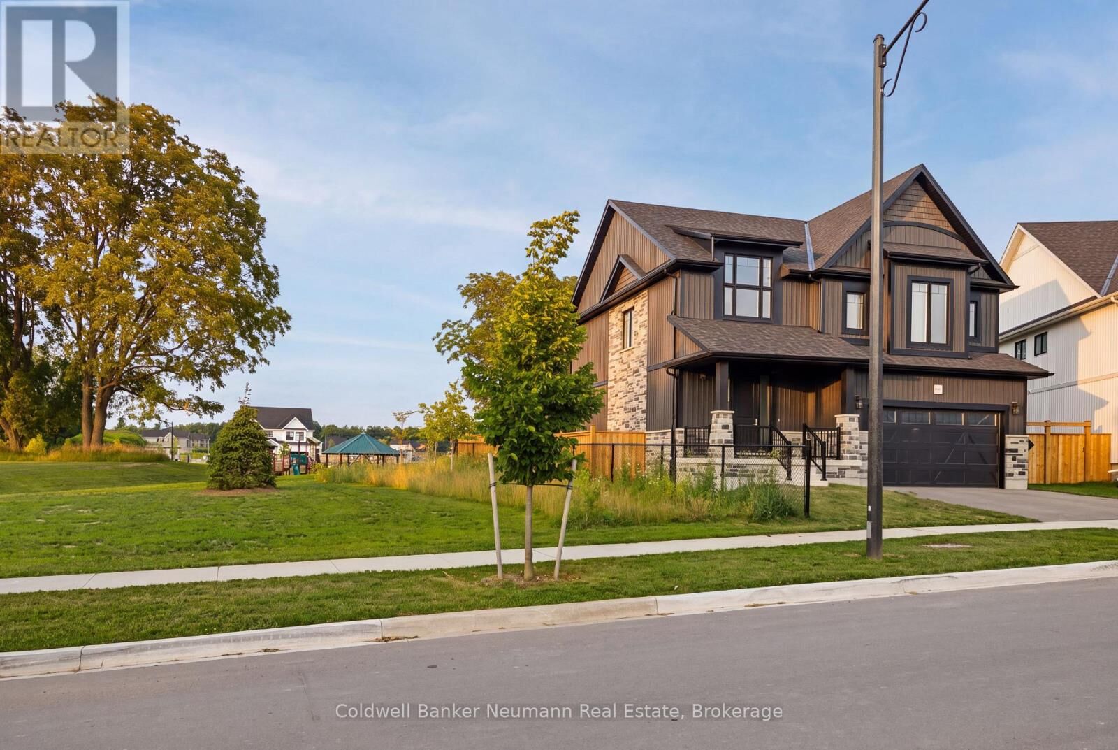 Property Photo: 108 Haylock Avenue ON N0B 1S0