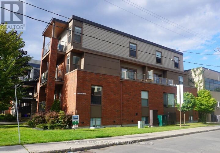 Property Photo:  15 Monk Street 5  ON K1S 3Y5 