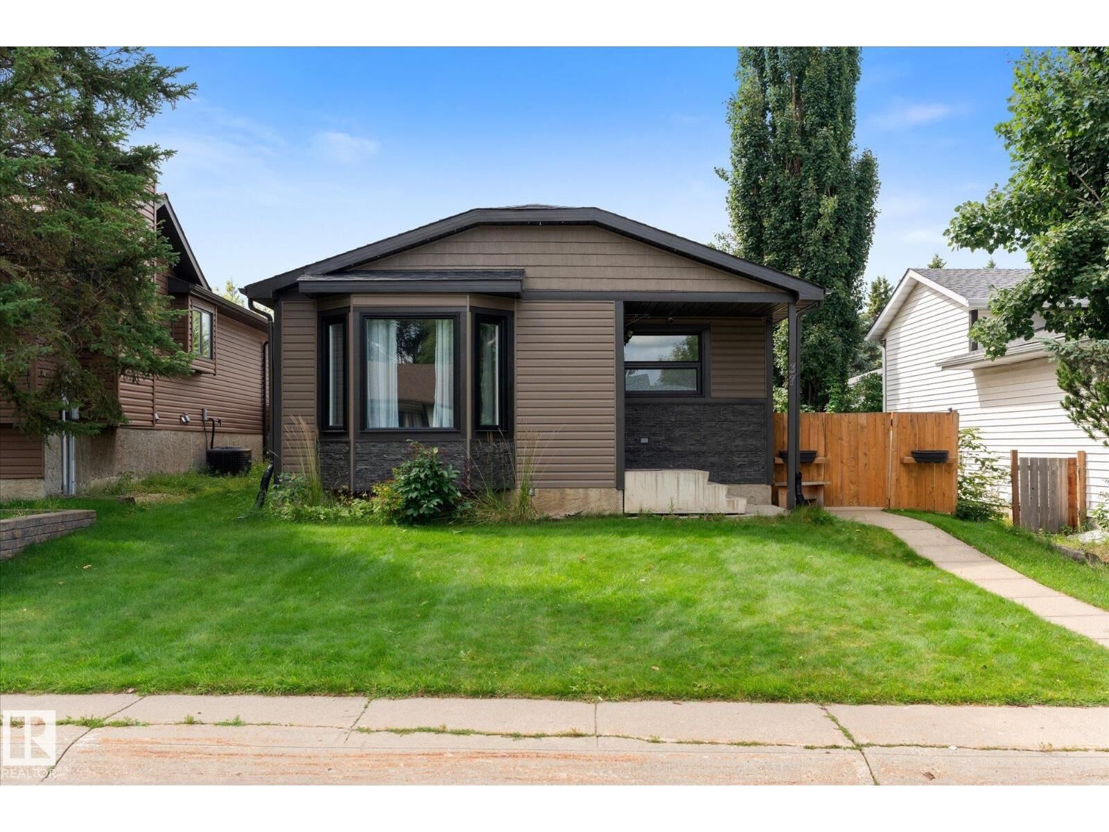 Property Photo:  37 Mathias Av  AB T7X 2S7 