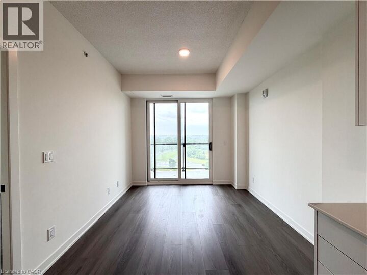 Property Photo:  33 Erie Avenue 1115  ON N3S 0K7 