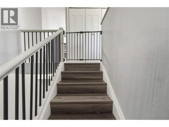 Property Photo:  3922 21 Avenue  BC V1T 6R2 