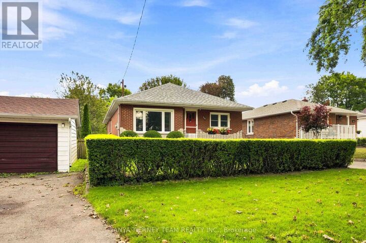 Property Photo: 285 Muriel Avenue ON L1J 2W8