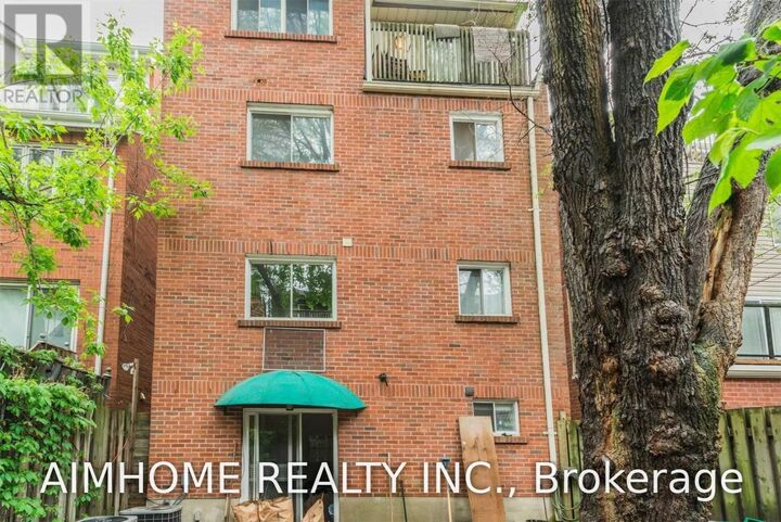 Property Photo: 212 Milan Street Main ON M5A 3Z6