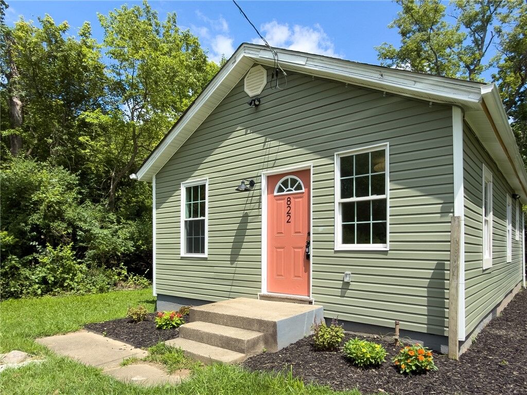 Property Photo: 822 Sunlight Avenue OH 45417