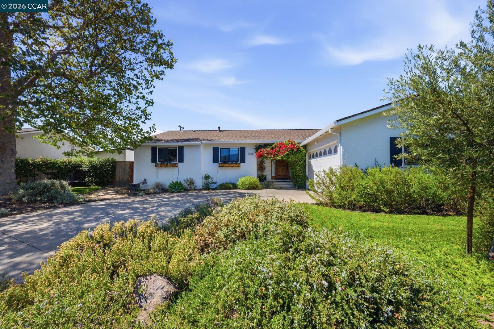 Property Photo:  1739 Woodcrest Dr  CA 94521 
