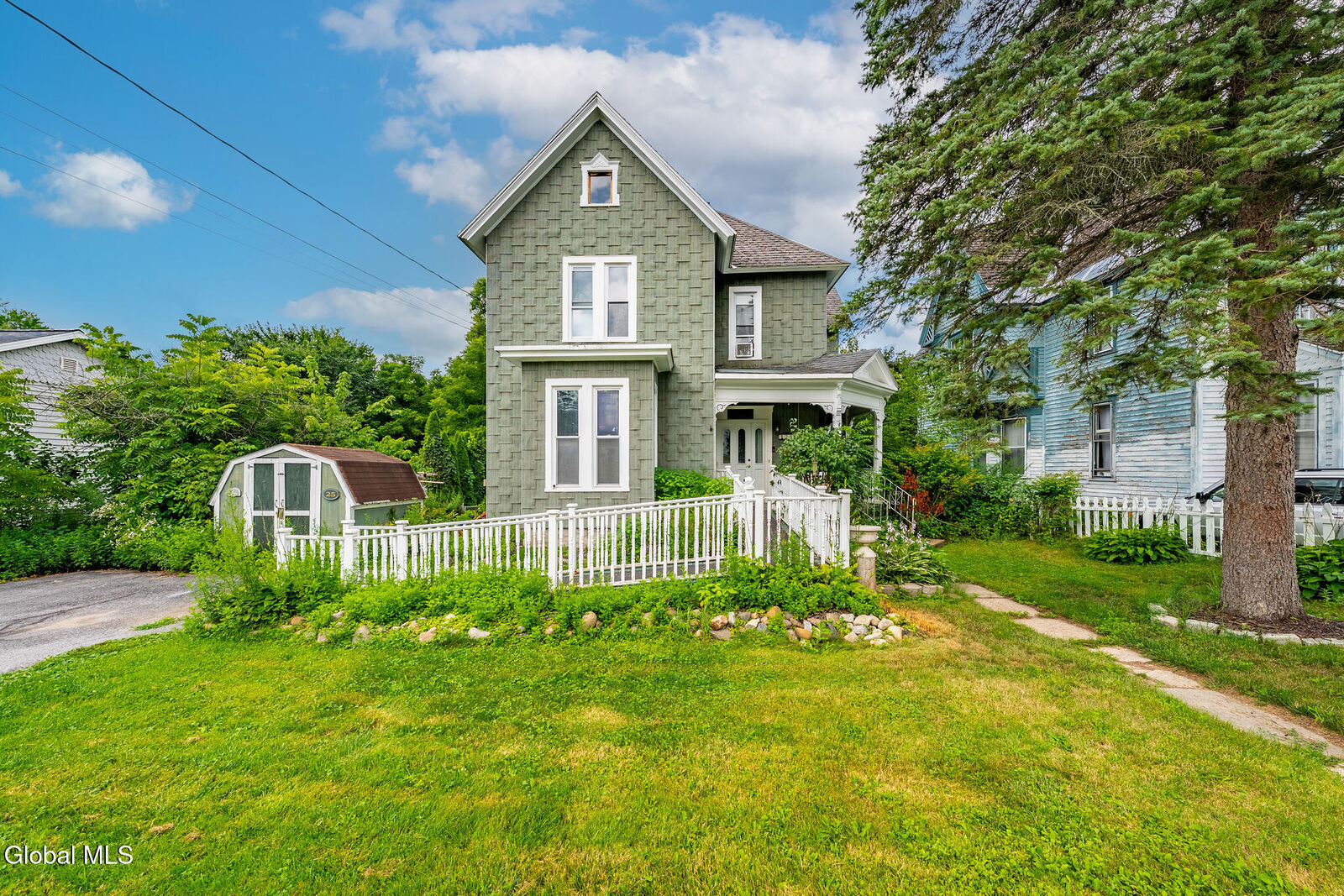 Property Photo:  25 Chestnut Street  NY 12095 