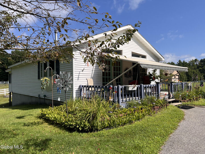 Property Photo: 669 Hayesburg Road NY 12815
