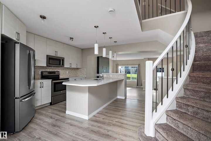 Property Photo: 4037 Prowse Lane SW AB T6W 2V4