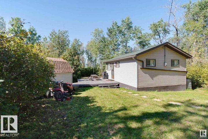 Property Photo:  59526 Highway 657  AB T9N 2G9 