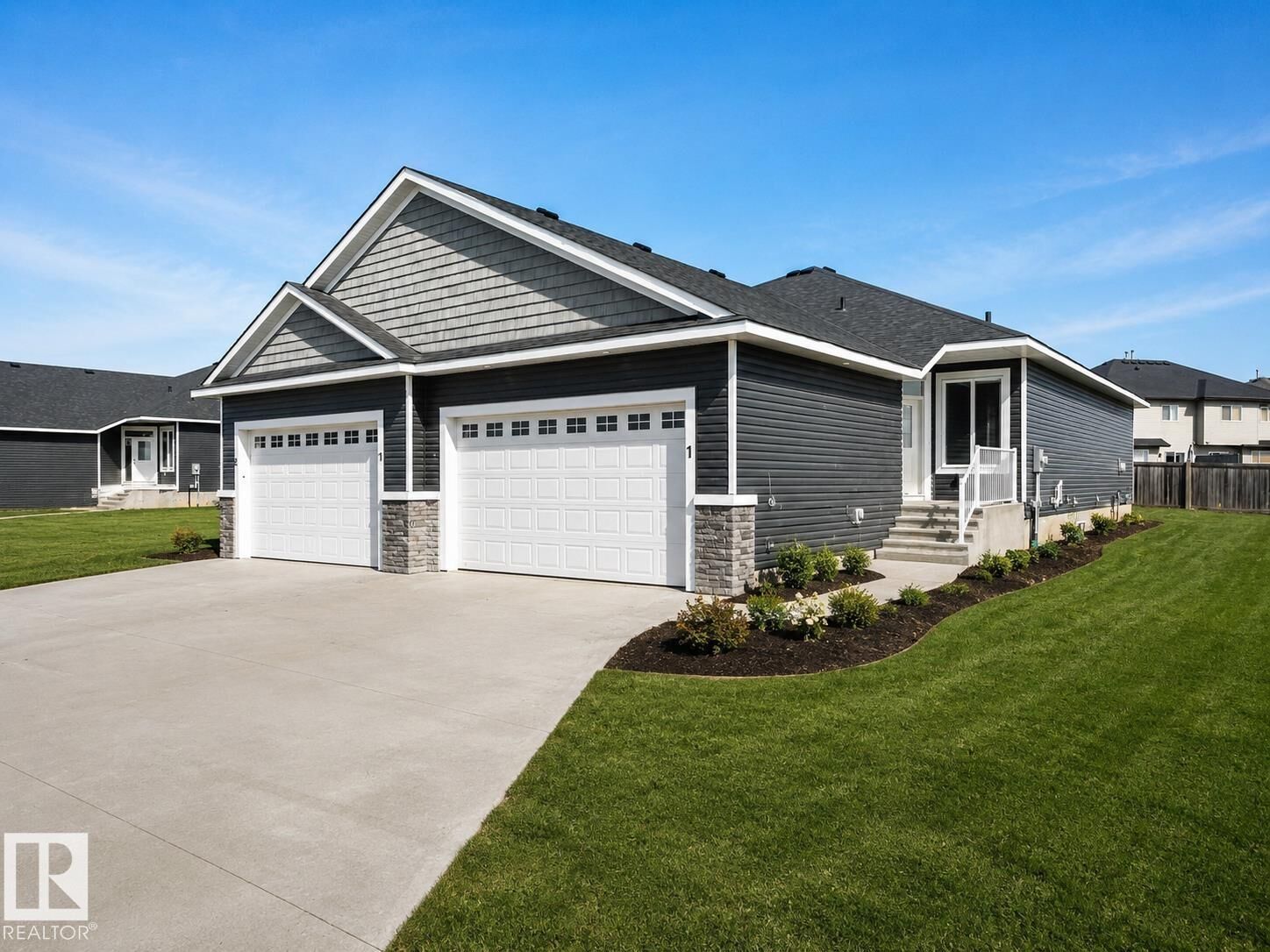 Property Photo: 7800 94 Street 1 AB T8R 2S3