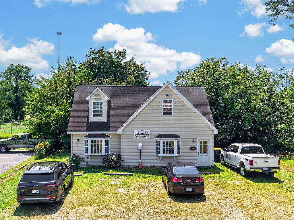 Property Photo: 130 A Market St VA 23417