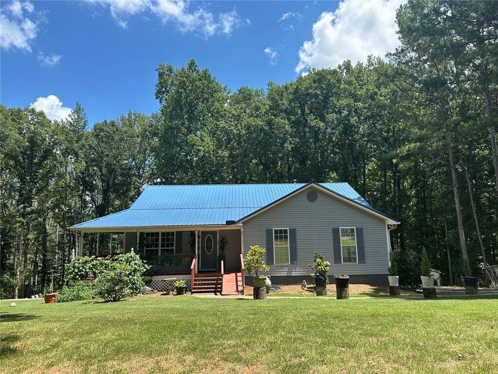 Property Photo:  1145 Jackson Lake Road  GA 30233 