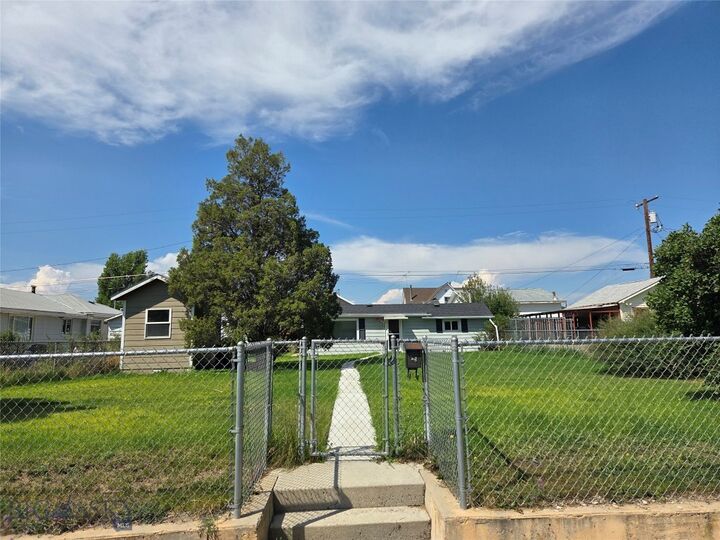 Property Photo: 1947 S Arizona MT 59701