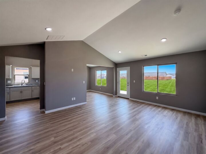 Property Photo: 1365 Cherod Lane KS 67801