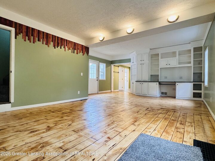 Property Photo: 226 S 8th Street MI 48912