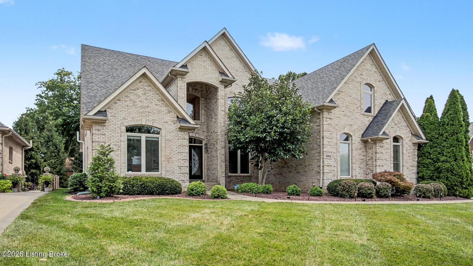 Property Photo:  8803 Summit Ridge Dr  KY 40241 