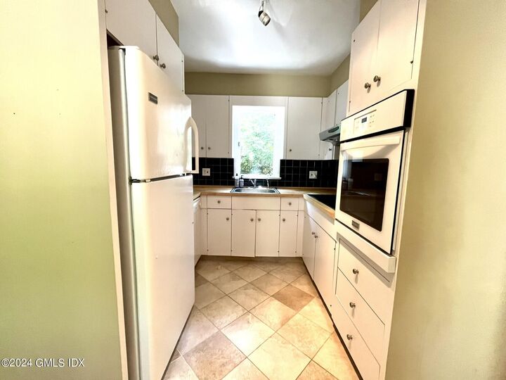 Property Photo:  57 Laddins Rock Road  CT 06830 
