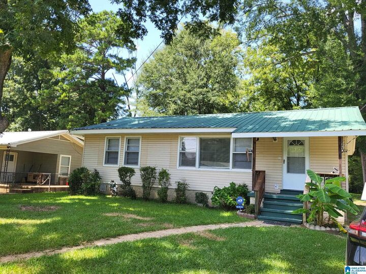 Property Photo: 2202 26th Avenue AL 35023