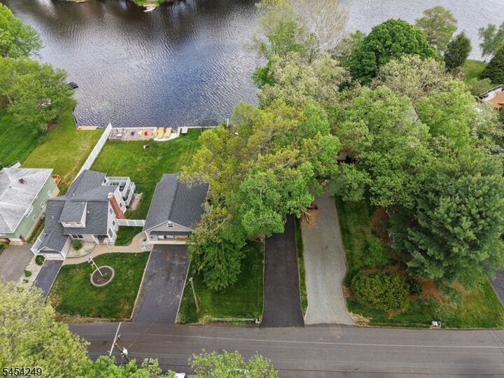 Property Photo:  32 W Lakeview Trl  NJ 07885 