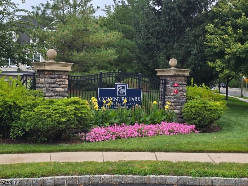 Property Photo:  605 Lopez Ln  NJ 07950 