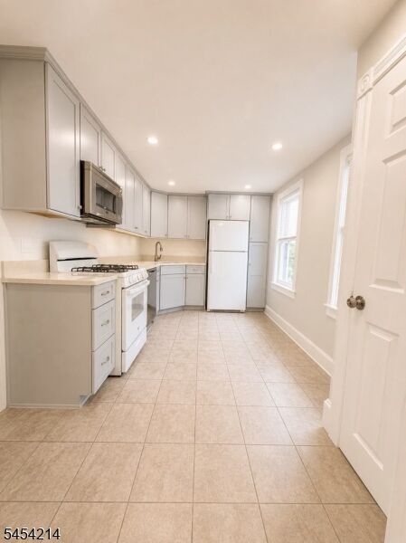 Property Photo:  415 E Union Ave 2  NJ 08805 